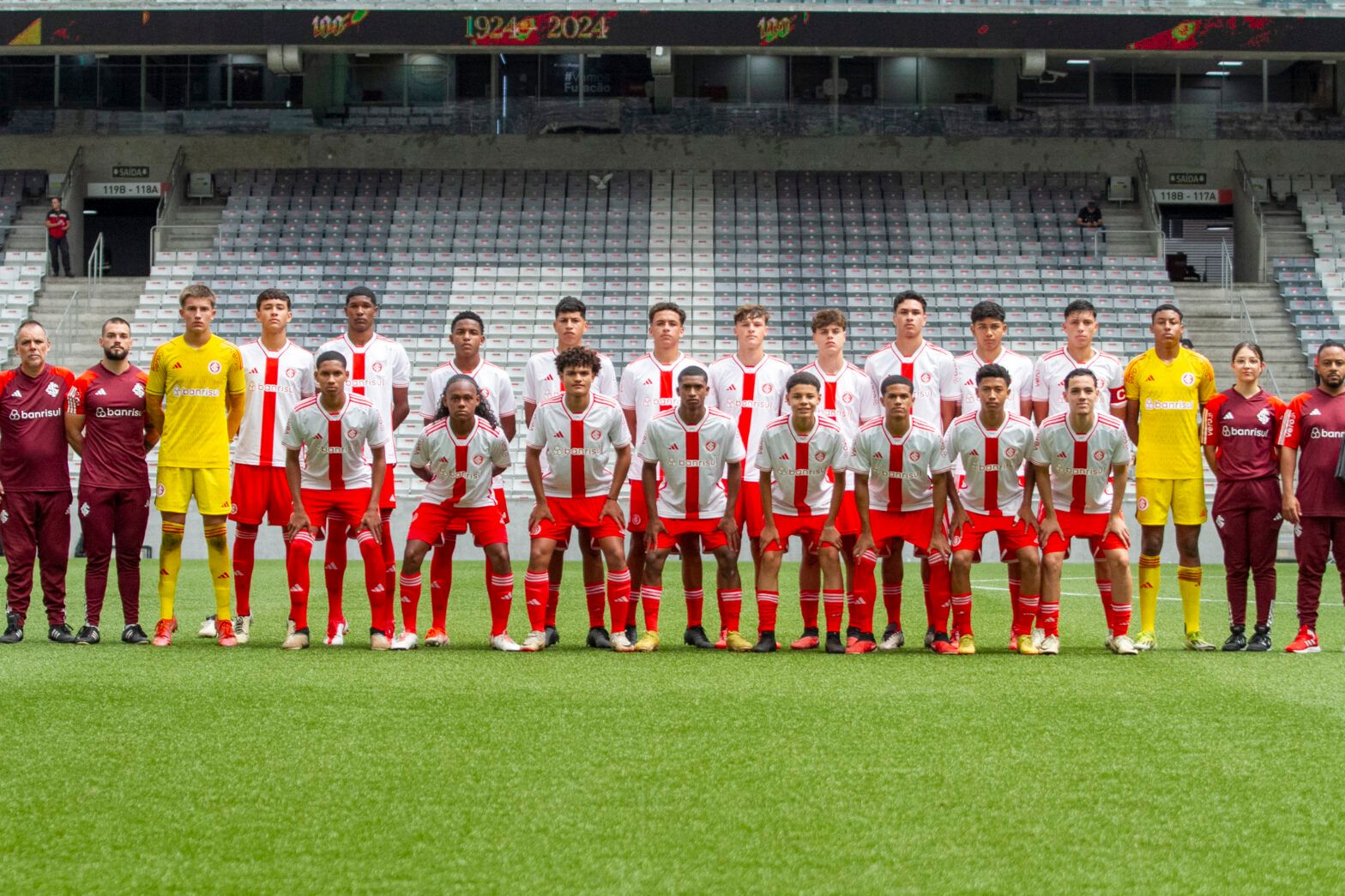 Celeiro Sub-15 encerra participação na Copa Sul