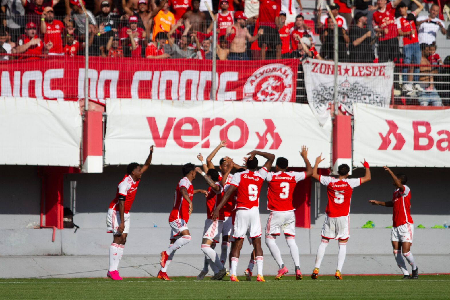 Com dois gols de Ricardo Mathias, Inter vira sobre o rival e vence o clássico pela Copa FGF