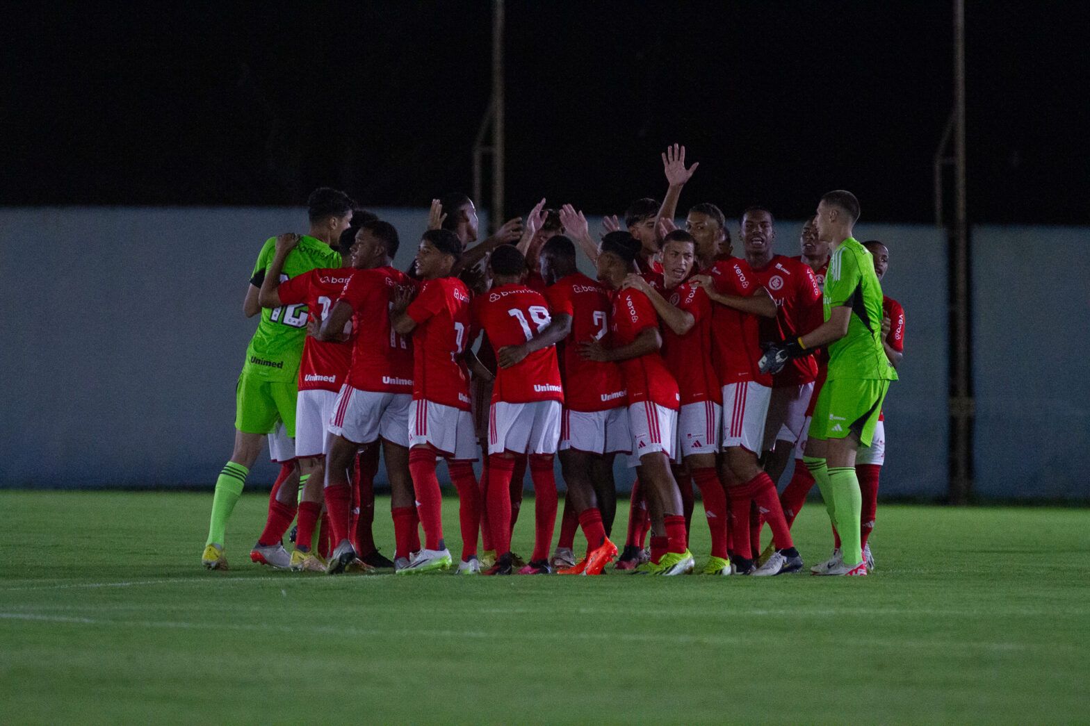 Celeiro vence Gre-Nal e avança na Copa do Brasil Sub-17